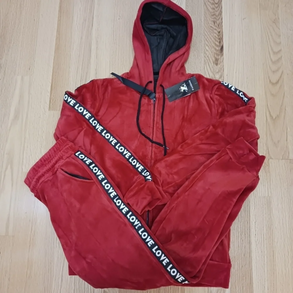 Winter Sherpa Fleece Lined Sweatsuit/Joggers size L/XL - Picture 1 of 1